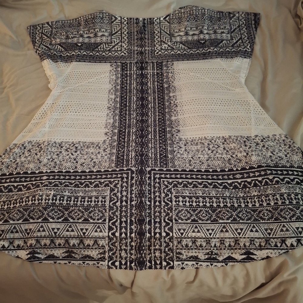 Style & Co. Women's Black and White Sheer Boho Tunic - Picture 6 of 6